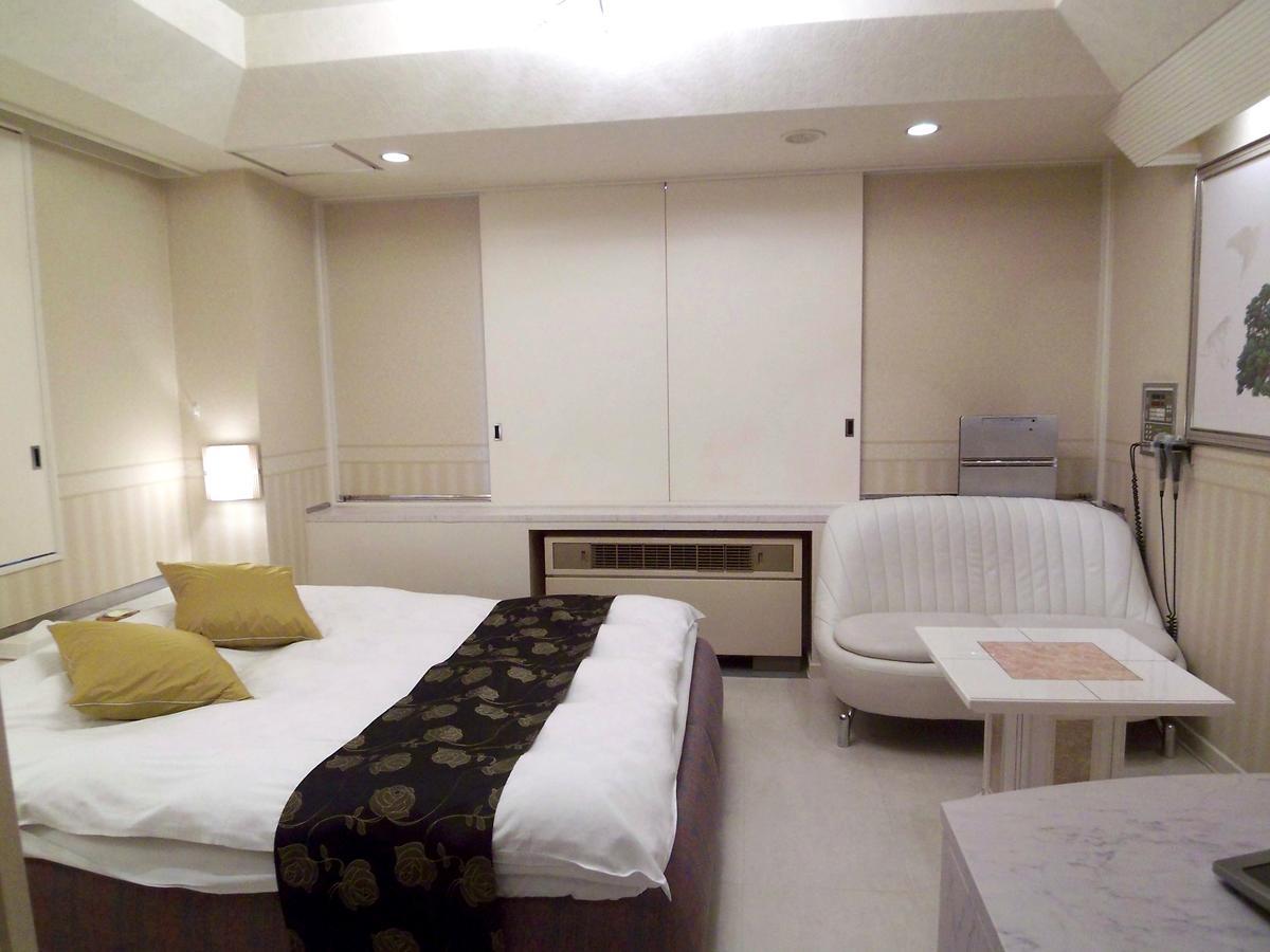 Hotel Dressy (Adults Only) Himeji Extérieur photo