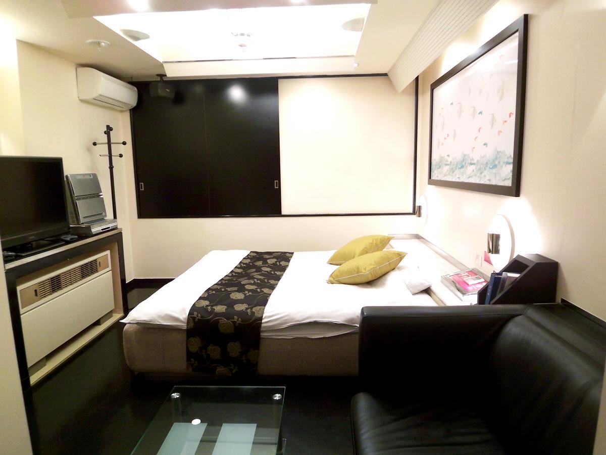 Hotel Dressy (Adults Only) Himeji Extérieur photo