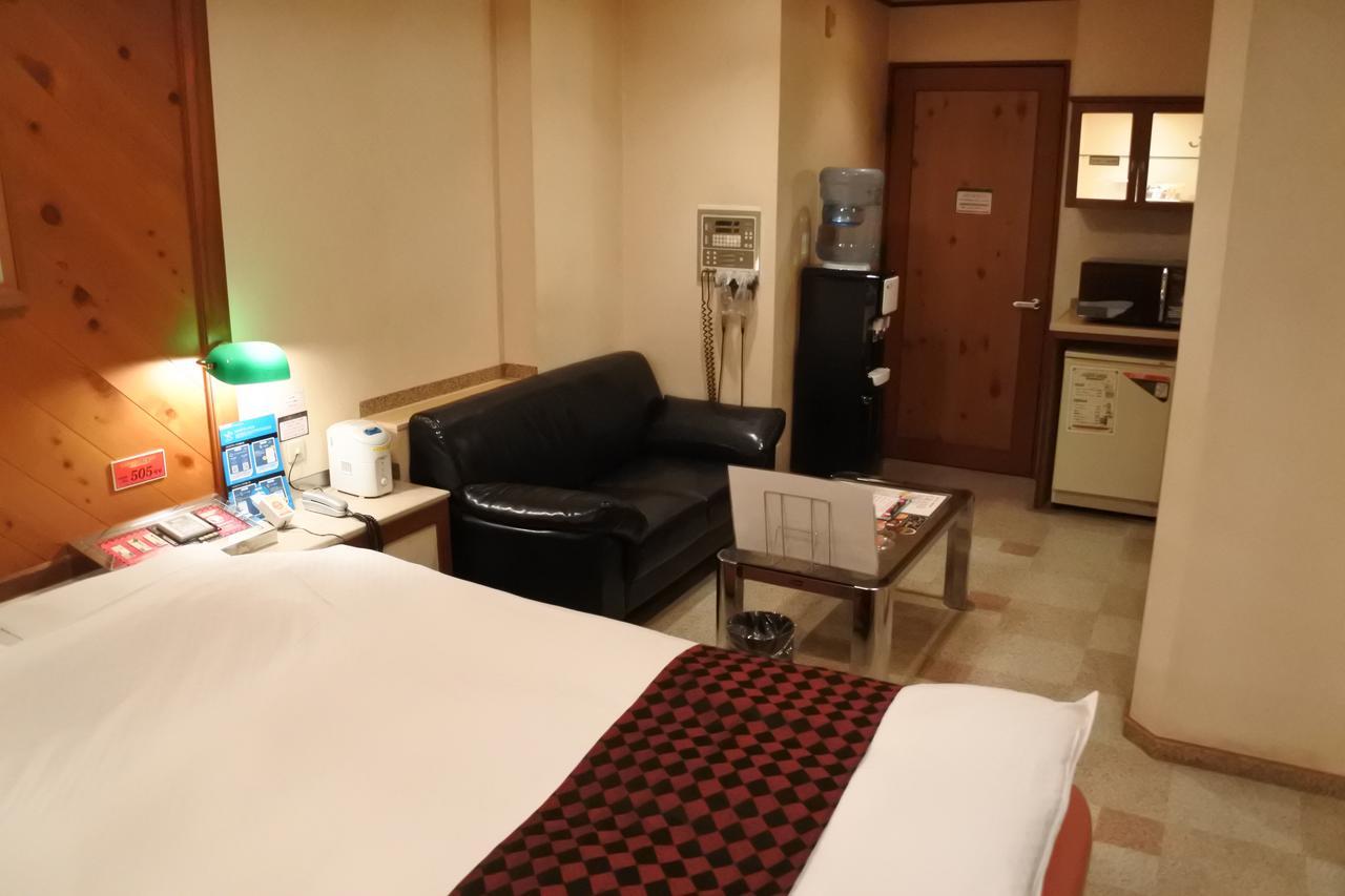 Hotel Dressy (Adults Only) Himeji Extérieur photo